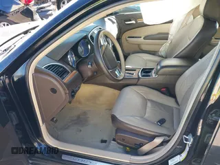 2012 Chrysler 300 C Luxury Series with VIN 2C3CCAPT4CH289639, listed as a IAAI auction lot 40634352 with 118,958 mi miles and . Bid and sale history available at carsss.com. Image 5.