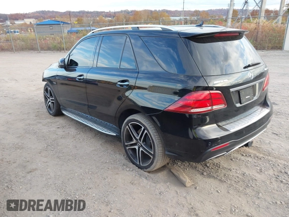 2018 Mercedes-Benz GLE 43 AMG with VIN 4JGDA6EB4JB115925, listed as a IAAI auction lot 40773468 with 52,579 mi miles and . Bid and sale history available at DreamBid. Image 3.