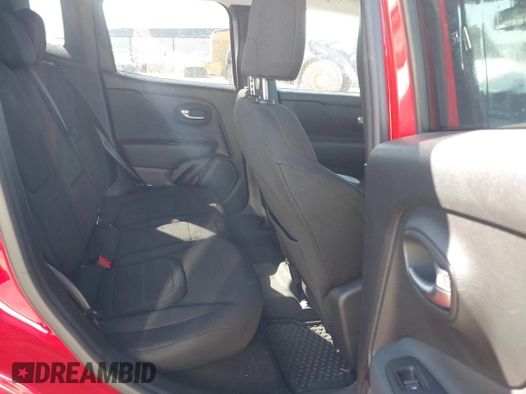 2022 Jeep Renegade Latitude with VIN ZACNJDB15NPN86015, listed as a IAAI auction lot 42024444 with 55,122 mi miles and . Bid and sale history available at DreamBid. Image 8.