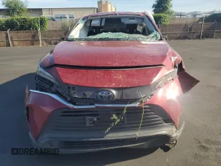2021 Toyota Venza LE with VIN JTEAAAAH5MJ036001, listed as a Copart auction lot 52758505 with Not Provided miles and Salvage Title. Bid and sale history available at DreamBid. Image 5.