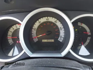 2015 Toyota Tacoma with VIN 3TMLU4EN5FM182720, listed as a IAAI auction lot 42555728 with 183,081 mi miles and . Bid and sale history available at DreamBid. Image 7.
