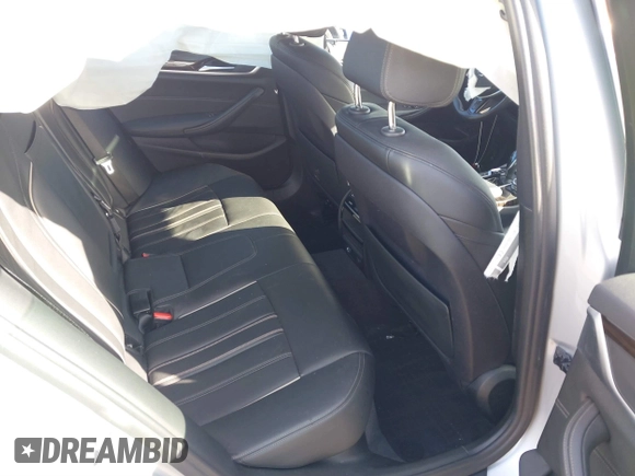 2019 BMW 5 Series 530i xDrive with VIN WBAJA7C57KWC77780, listed as a IAAI auction lot 41511124 with 35,696 mi miles. Bid and sale history available at carsss.com. Image 8.