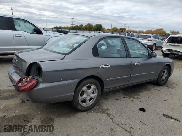 2001 Hyundai Sonata with VIN KMHWF25S81A468404, listed as a Copart auction lot 78950624 with 123,952 mi miles and Salvage Title. Bid and sale history available at carsss.com. Image 3.