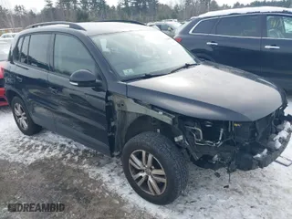 2016 Volkswagen Tiguan R-Line with VIN WVGAV7AX0GW598930, listed as a IAAI auction lot 41525554 with 142,248 mi miles. Bid and sale history available at carsss.com. Image 1.