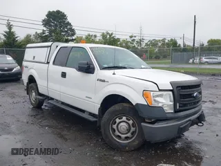 2013 Ford F-150 XL with VIN 1FTFX1ET8DKE95332, listed as a IAAI auction lot 40480905 with 243,758 mi miles. Bid and sale history available at carsss.com. Image 1.