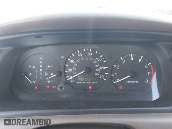 1998 Toyota Camry LE z VIN 4T1BG22K0WU232402, wystawiony jako IAAI lot #42274322 z przebiegiem 222 286 mil mil oraz . Historia ofert i sprzedaży dostępna na DreamBid. Obrazek 7.