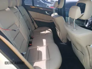 2012 Mercedes-Benz E 350 Luxury z VIN WDDHF8JBXCA622979, wystawiony jako Copart lot #74607944 z przebiegiem 73 045 mil mil oraz Szkoda całkowita • Salvage title. Historia ofert i sprzedaży dostępna na DreamBid. Obrazek 10.