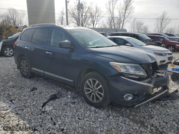 2014 Nissan Pathfinder Platinum with VIN 5N1AR2MM8EC658301, listed as a Copart auction lot 50062445 with 217,085 mi miles and Clean Title. Bid and sale history available at carsss.com. Image 4.