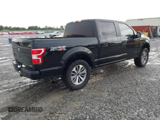 2018 Ford F-150 XL z VIN 1FTEW1CP4JFB01141, wystawiony jako IAAI lot #42703141 z przebiegiem 232 138 mil mil oraz . Historia ofert i sprzedaży dostępna na DreamBid. Obrazek 4.