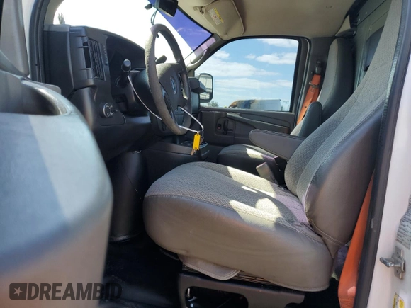 2014 Chevrolet Express Cargo Van with VIN 1GCWGFCA3E1132068, listed as a Copart auction lot 53259715 with 133,467 mi miles and Clean Title. Bid and sale history available at carsss.com. Image 7.