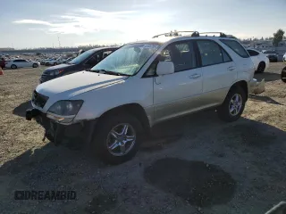 1999 Lexus RX 300 Luxury SUV with VIN JT6HF10U7X0072132, listed as a Copart auction lot 46955755 with 197,771 mi miles and Clean Title. Bid and sale history available at carsss.com. Image 1.