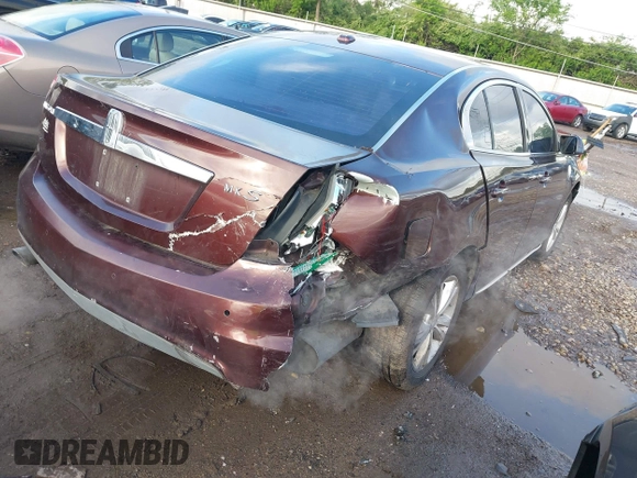 2009 Lincoln MKS with VIN 1LNHM93R19G622810, listed as a IAAI auction lot 42159223 with 212,362 mi miles and . Bid and sale history available at DreamBid. Image 4.