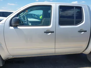 2012 Nissan Frontier SV z VIN 1N6AD0EV4CC448240, wystawiony jako IAAI lot #42353213 z przebiegiem 84 054 mil mil oraz . Historia ofert i sprzedaży dostępna na DreamBid. Obrazek 14.