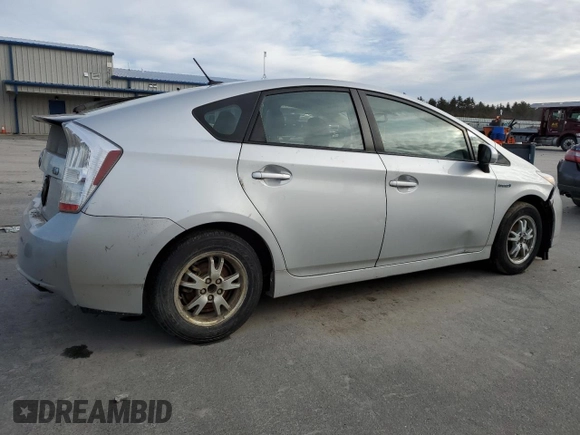 2010 Toyota Prius II with VIN JTDKN3DU7A0027688, listed as a Copart auction lot 48731495 with 185,847 mi miles and Salvage Title. Bid and sale history available at carsss.com. Image 3.