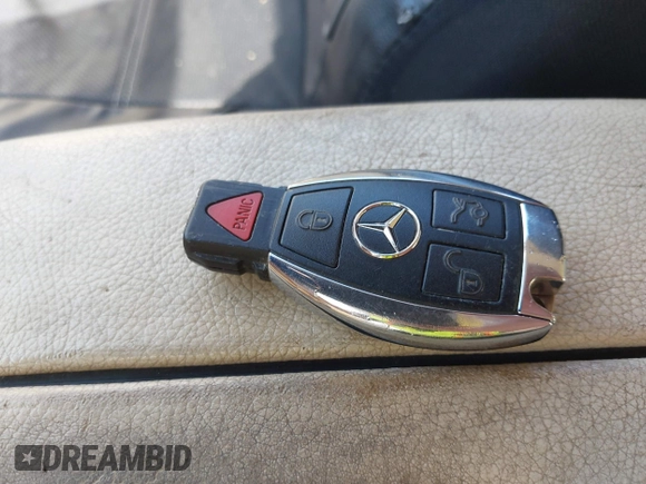2004 Mercedes-Benz E 320 z VIN WDBUH65J24A466316, wystawiony jako IAAI lot #41912721 z przebiegiem 277 323 mil mil oraz . Historia ofert i sprzedaży dostępna na DreamBid. Obrazek 11.