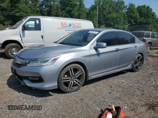 2017 Honda Accord Touring with VIN 1HGCR3F93HA007123, listed as a Copart auction lot 59334215 with Not provided miles and Salvage title. Bid and sale history available at DreamBid. Image 1.