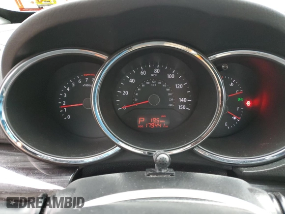 2013 Kia Sorento EX with VIN 5XYKUDA25DG353516, listed as a Copart auction lot 50246635 with 179,441 mi miles and Clean Title. Bid and sale history available at carsss.com. Image 9.