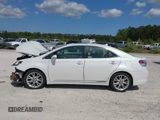2010 Lexus HS with VIN JTHBB1BA9A2002350, listed as a IAAI auction lot 42072815 with 156,603 mi miles. Bid and sale history available at carsss.com. Image 14.