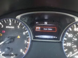 2016 Nissan Altima 2.5 SR with VIN 1N4AL3AP3GC186902, listed as a IAAI auction lot 39780328 with 142,952 mi miles. Bid and sale history available at carsss.com. Image 15.