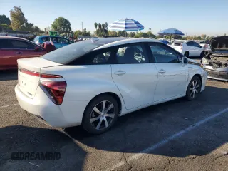 2020 Toyota Mirai with VIN JTDBVRBD5LA008169, listed as a Copart auction lot 77449854 with 71,712 mi miles and Salvage Title. Bid and sale history available at DreamBid. Image 3.