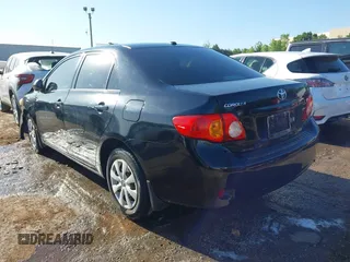 2010 Toyota Corolla z VIN 1NXBU4EE0AZ283899, wystawiony jako IAAI lot #42264821 z przebiegiem 192 880 mil mil oraz . Historia ofert i sprzedaży dostępna na DreamBid. Obrazek 3.