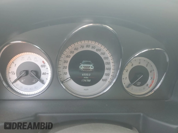 2013 Mercedes-Benz GLK 350 z VIN WDCGG8JB7DG066156, wystawiony jako Copart lot #52144615 z przebiegiem 174 788 mil mil oraz Szkoda całkowita • Salvage title. Historia ofert i sprzedaży dostępna na DreamBid. Obrazek 9.