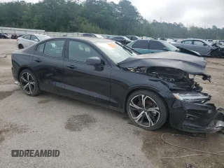 2024 Volvo S60 Core Dark Theme z VIN 7JRL12TK6RG323297, wystawiony jako Copart lot #53923895 z przebiegiem Nie podano mil oraz Szkoda całkowita • Salvage title. Historia ofert i sprzedaży dostępna na DreamBid. Obrazek 4.