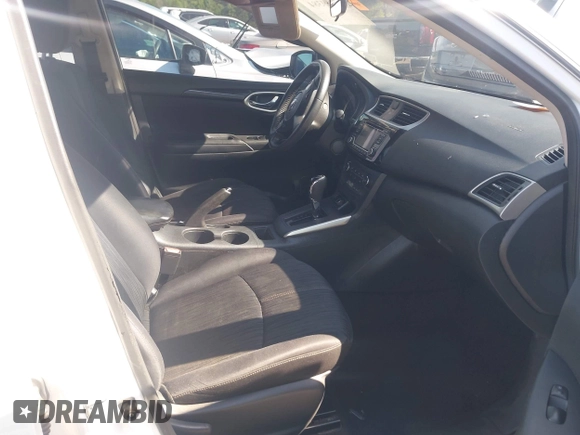 2016 Nissan Sentra SR with VIN 3N1AB7AP6GL675287, listed as a IAAI auction lot 41969384 with 93,656 mi miles and . Bid and sale history available at DreamBid. Image 5.