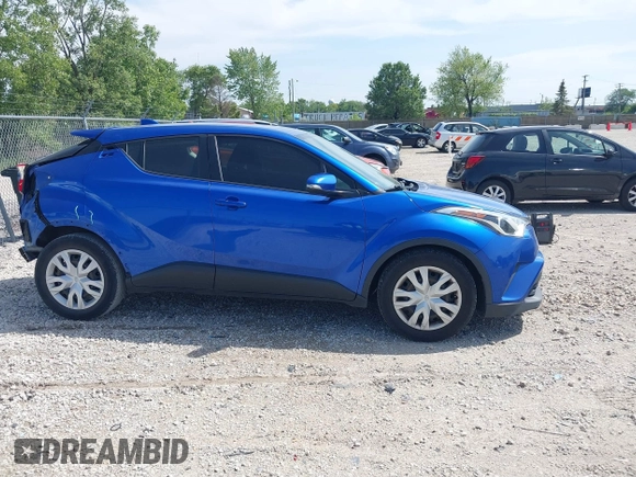 2019 Toyota C-HR XLE with VIN JTNKHMBX7K1015798, listed as a IAAI auction lot 39530918 with 77,958 mi miles. Bid and sale history available at carsss.com. Image 14.