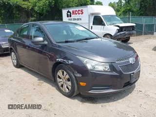 2014 Chevrolet Cruze LS z VIN 1G1PA5SG6E7193958, wystawiony jako IAAI lot #42485406 z przebiegiem 139 991 mil mil oraz . Historia ofert i sprzedaży dostępna na DreamBid. Obrazek 1.