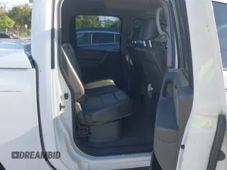 2006 Nissan Titan LE with VIN 1N6BA07A56N525360, listed as a IAAI auction lot 41934477 with 195,851 mi miles and . Bid and sale history available at DreamBid. Image 8.