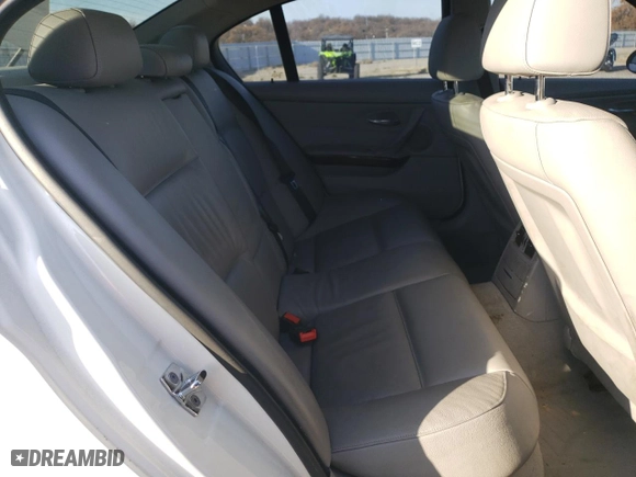 2006 BMW 3 Series 330i with VIN WBAVB33546KR74194, listed as a Copart auction lot 48829575 with 146,661 mi miles and Salvage Title. Bid and sale history available at carsss.com. Image 10.