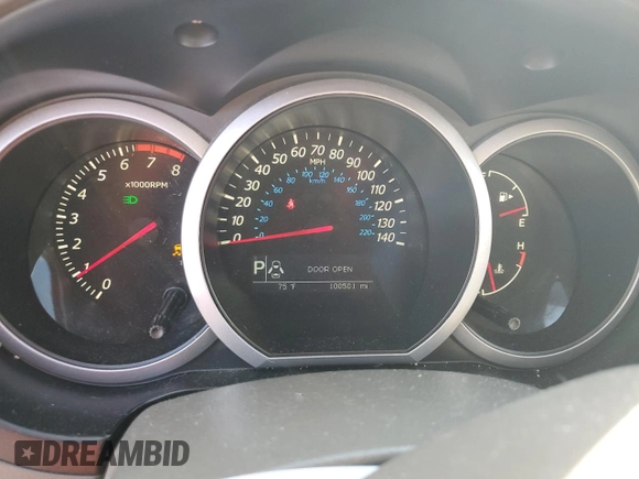 2012 Suzuki Grand Vitara Premium z VIN JS3TD0D64C4100245, wystawiony jako Copart lot #71365134 z przebiegiem 100 501 mil mil oraz Szkoda całkowita • Salvage title. Historia ofert i sprzedaży dostępna na DreamBid. Obrazek 9.