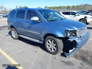 2007 Chrysler Aspen Limited with VIN 1A8HX58277F526305, listed as a IAAI auction lot 41427680 with 336,555 mi miles. Bid and sale history available at carsss.com. Image 1.