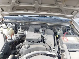 2005 Chevrolet Colorado 1SE LS Z71 z VIN 1GCDS136X58150661, wystawiony jako IAAI lot #42381181 z przebiegiem 246 262 mil mil oraz . Historia ofert i sprzedaży dostępna na DreamBid. Obrazek 10.