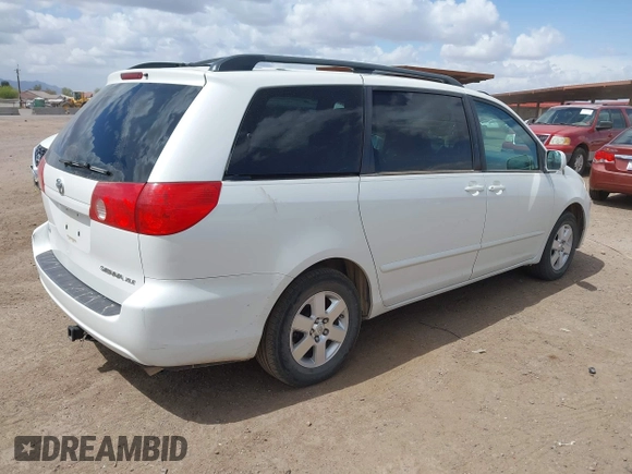 2009 Toyota Sienna XLE with VIN 5TDZK22C59S266936, listed as a IAAI auction lot 41954371 with 272,039 mi miles and . Bid and sale history available at carsss.com. Image 4.