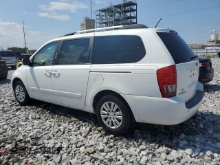 2012 Kia Sedona LX with VIN KNDMG4C75C6437393, listed as a Copart auction lot 72045874 with 163,501 mi miles and Non Repairable. Bid and sale history available at carsss.com. Image 2.