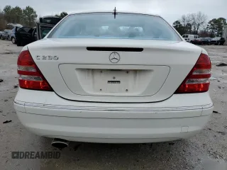 2006 Mercedes-Benz C 230 Sport with VIN WDBRF52H76F820795, listed as a Copart auction lot 45283985 with 225,732 mi miles and Salvage Title. Bid and sale history available at carsss.com. Image 6.