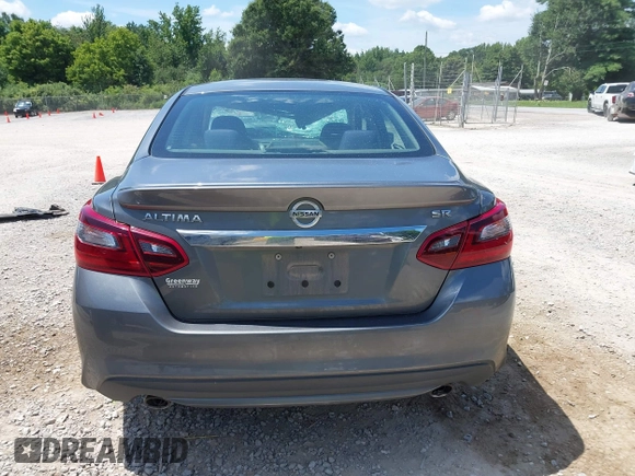 2017 Nissan Altima SV z VIN 1N4AL3AP2HC489509, wystawiony jako IAAI lot #42651575 z przebiegiem 138 361 mil mil oraz . Historia ofert i sprzedaży dostępna na DreamBid. Obrazek 16.
