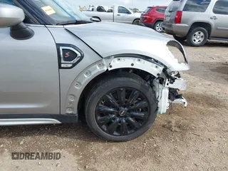 2024 MINI Countryman Cooper S с VIN WMZ53BR0XR3R54326, выставлен на аукционе IAAI как лот 41525350 с пробегом 19 442 миль миль и . История ставок и продаж доступна на DreamBid. Изображение 19.