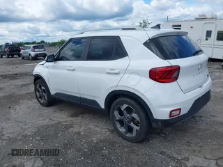 2022 Hyundai Venue SEL with VIN KMHRC8A35NU158934, listed as a IAAI auction lot 42300968 with 31,244 mi miles and . Bid and sale history available at DreamBid. Image 3.