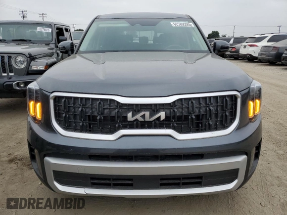 2024 Kia Telluride LX z VIN 5XYP24GC9RG482751, wystawiony jako Copart lot #62589295 z przebiegiem 35 366 mil mil oraz Szkoda całkowita • Salvage title. Historia ofert i sprzedaży dostępna na DreamBid. Obrazek 5.