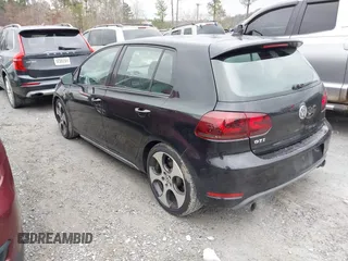 2012 Volkswagen GTI Autobahn z VIN WVWGV7AJ1CW157893, wystawiony jako IAAI lot #41623098 z przebiegiem 148 430 mil mil oraz . Historia ofert i sprzedaży dostępna na DreamBid. Obrazek 3.