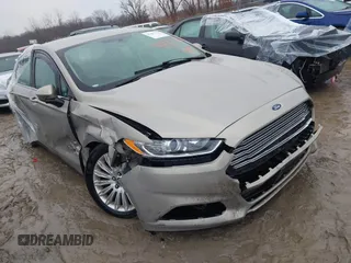 2015 Ford Fusion S Hybrid with VIN 3FA6P0UU4FR111409, listed as a IAAI auction lot 41447316 with 150,068 mi miles. Bid and sale history available at carsss.com. Image 1.