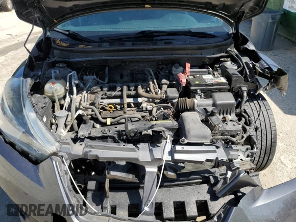 2019 Nissan Kicks S with VIN 3N1CP5CUXKL492288, listed as a Copart auction lot 52541025 with 95,426 mi miles and Non Repairable. Bid and sale history available at DreamBid. Image 12.