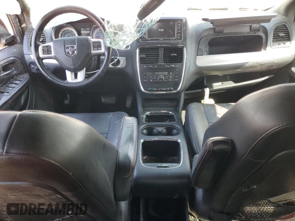 2019 Dodge Grand Caravan GT with VIN 2C4RDGEG8KR769879, listed as a Copart auction lot 48731705 with 137,139 mi miles and Salvage Title. Bid and sale history available at DreamBid. Image 8.