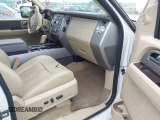 2011 Ford Expedition XLT with VIN 1FMJU1J53BEF19313, listed as a IAAI auction lot 42365986 with 151,470 mi miles and . Bid and sale history available at DreamBid. Image 5.