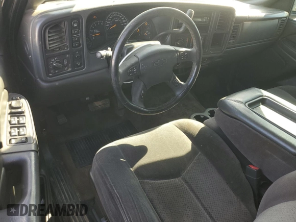 2005 Chevrolet Silverado 1500 LT with VIN 2GCEK13TX51247047, listed as a Copart auction lot 52769025 with 201,593 mi miles and Salvage Title. Bid and sale history available at DreamBid. Image 8.