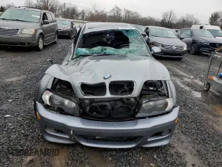2004 BMW 3 Series M3 with VIN WBSBL93464PN56757, listed as a Copart auction lot 82568104 with 126,971 mi miles and Non Repairable. Bid and sale history available at DreamBid. Image 5.