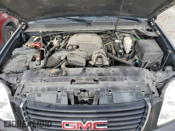 2014 GMC Yukon XL SLT with VIN 1GKS2KE78ER123895, listed as a Copart auction lot 43017575 with 229,145 mi miles and Salvage Title. Bid and sale history available at carsss.com. Image 12.